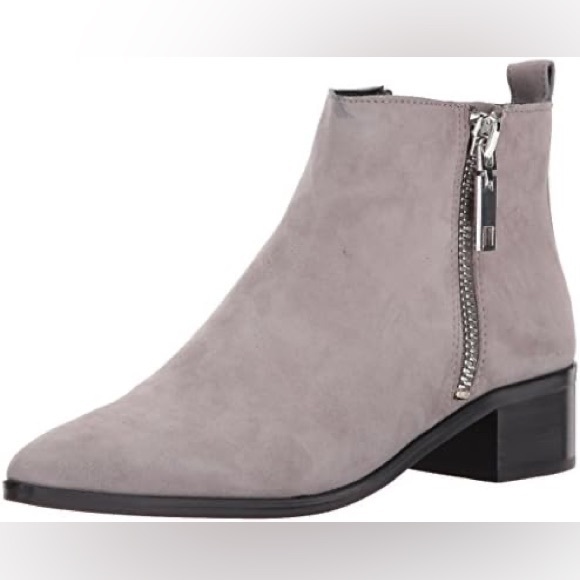 Dolce Vita Marra Boots in Smoke Grey Suede Zipper Booties with Zippers — Size 6 - Picture 2 of 9